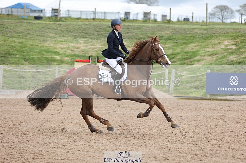 240419A-124611-07430 - Cls 6, 2 Star Medium Tour 1.35m