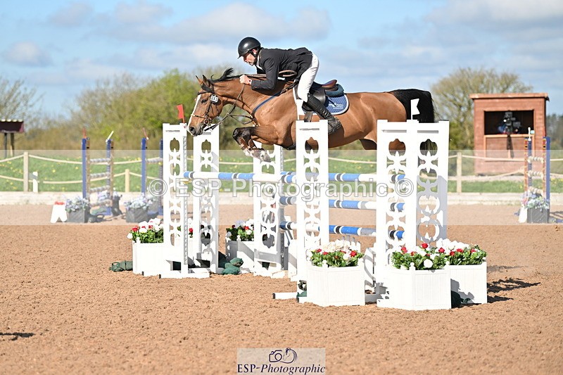 240418A-094240-01796 - Cls 1 2 Star Small Tour 1.30m