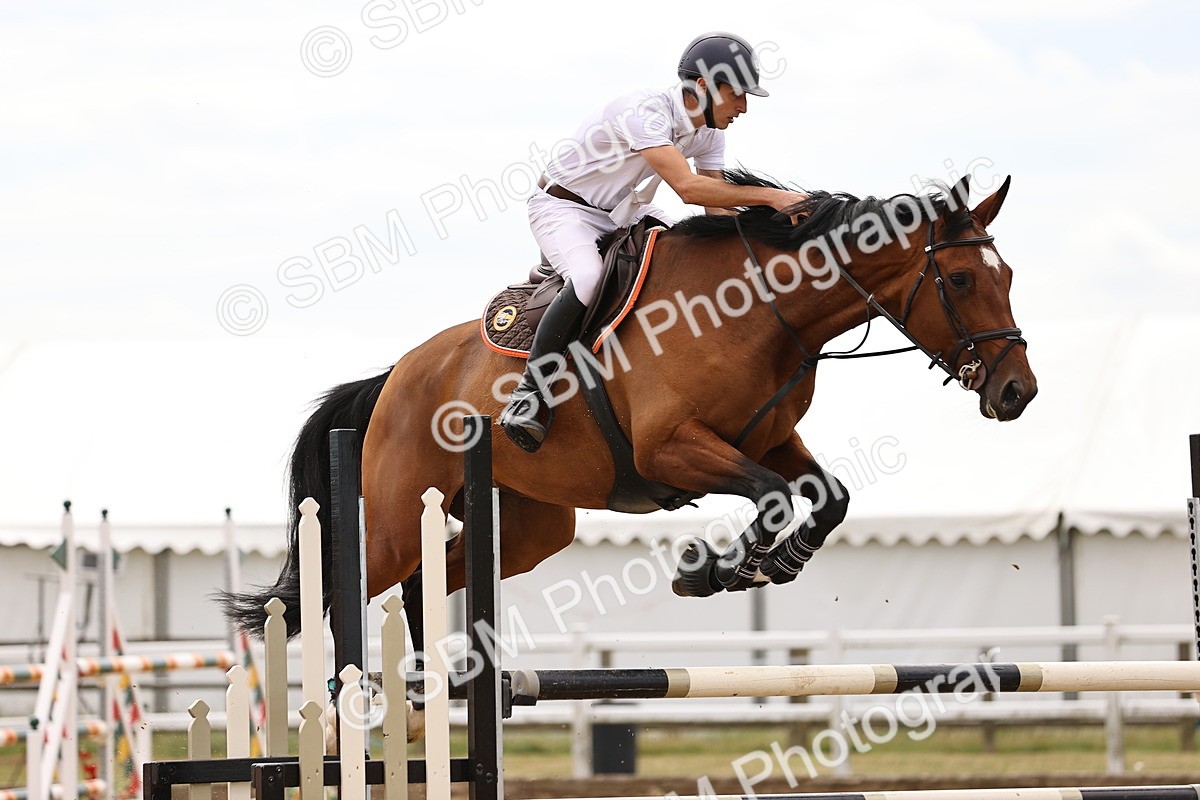 SBM_010490 - Class 9 - Senior Foxhunter - 1.20m Open