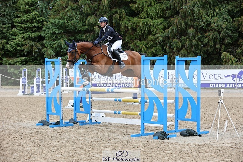 250803A-144612-14841 - O-682-Millie.Juleff-HERONA.CZ.Z