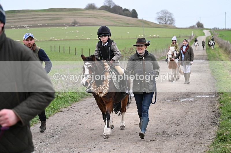 WJ7_1395 - Walk Home