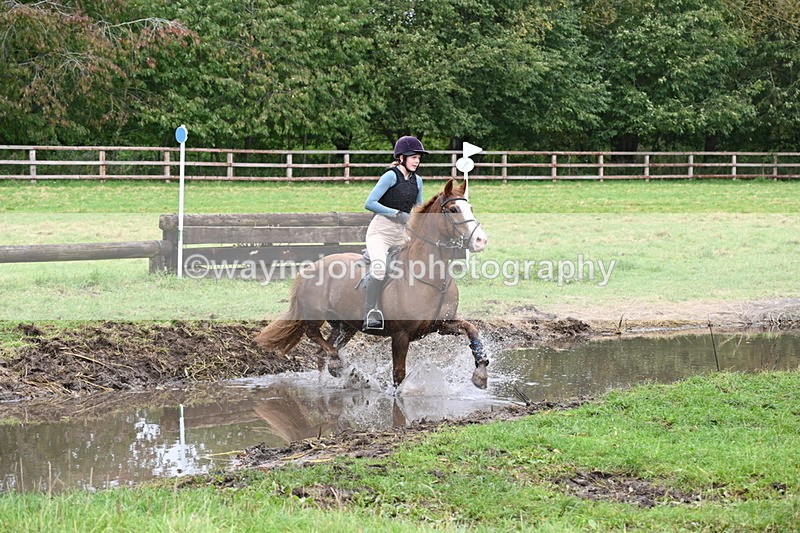 WJ6_6382 - Time at Photographer 12:41 to 13:05