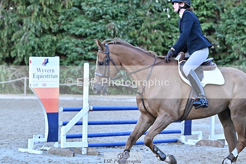 250829A-194829-03830 - Cls 12 1.05m Amateur Quali and Open