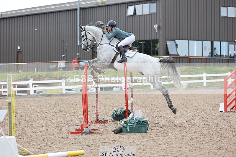 250625-151204-01337 - Cls 6 Foxhunter and 1.20m Open