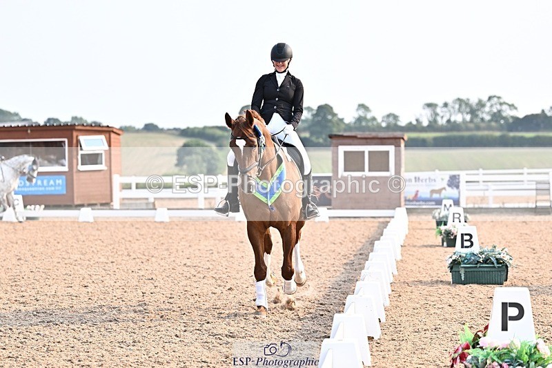 250816-172900-06633 - Saturday 5.15pm Presentations