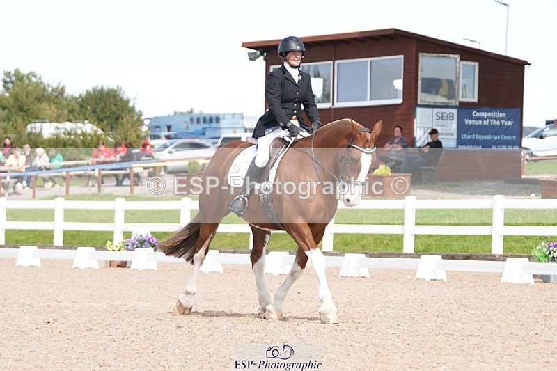 250906-141912-03911 - 069-Kirsty.ClackworthyStitch