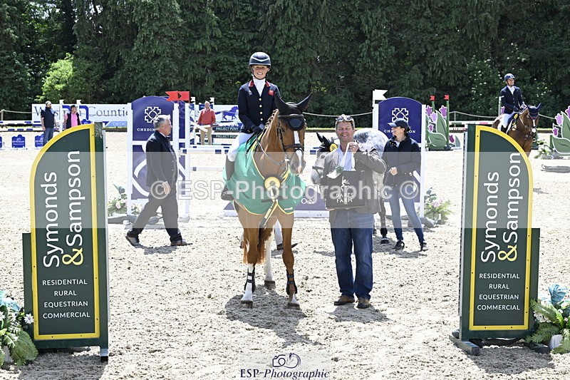 250525A-131802-17631 - Presentations Section B CCI 3 Star Long