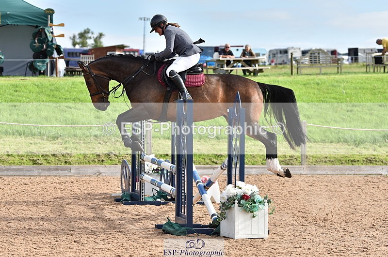 230810A-090510-00011 - Cls 8 British Novice & 90cm Open