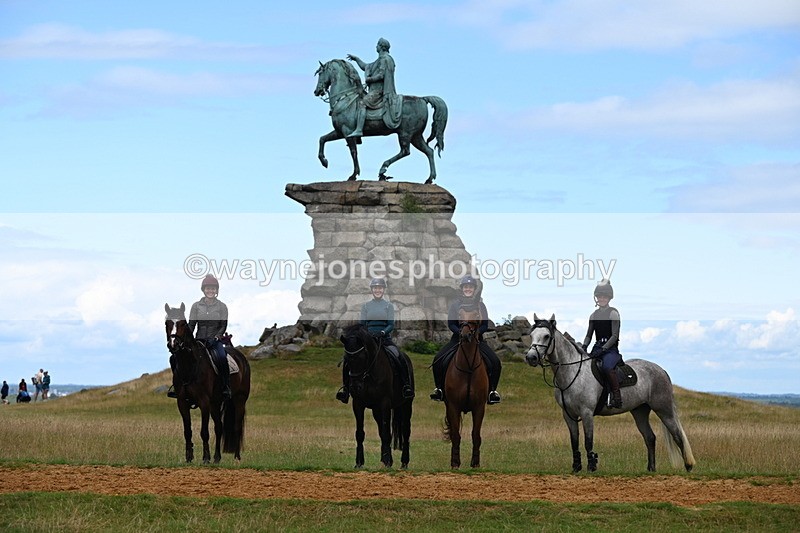 DSC_8376 - Time at Statue 13:52 to 14:33