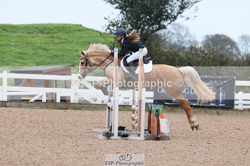 241116X-091537-00210 - Cls 05 Pony Intro 80