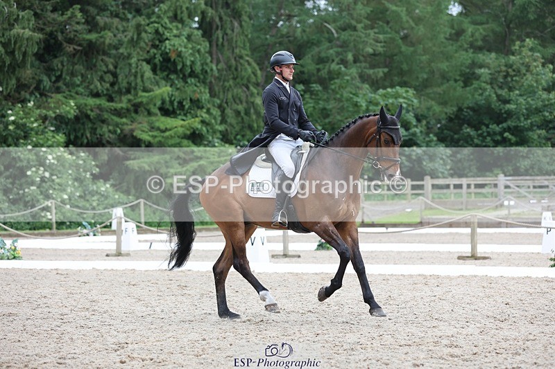 240523-181021-06337 - 320-CARPO_VIVENDI-Jack_Pinkney