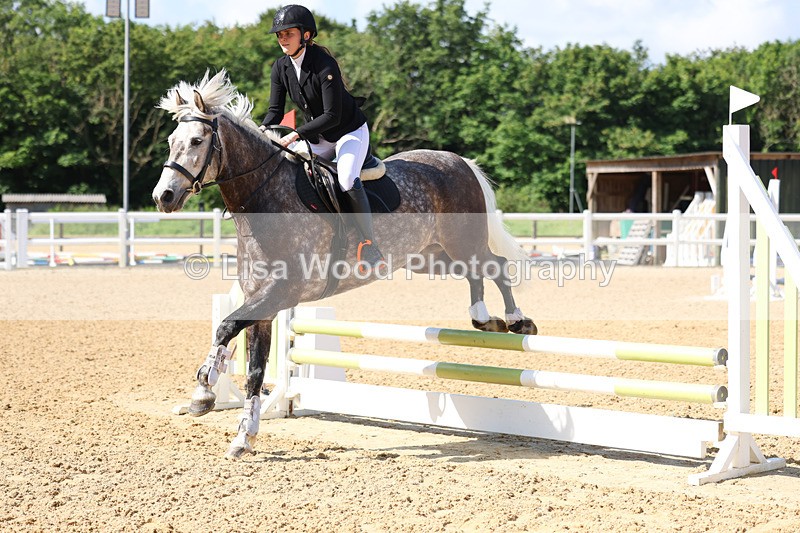 3E7A2504 - Class 2: 70cm Juniors and Seniors