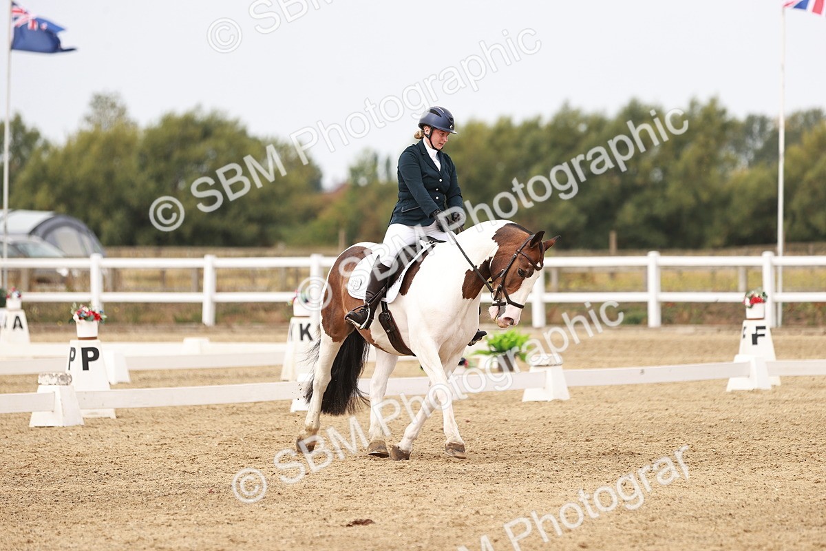 SBM_000722 - Class 1 - Prelim 5 - 10.40-11.36