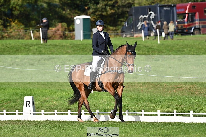 251024A-121447-09909 - G-570-Samantha.Garness