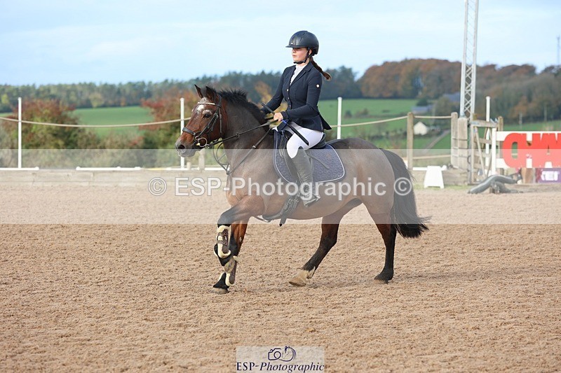 251025-103623-00928 - Cls 21+22 Club and Schools 60cm