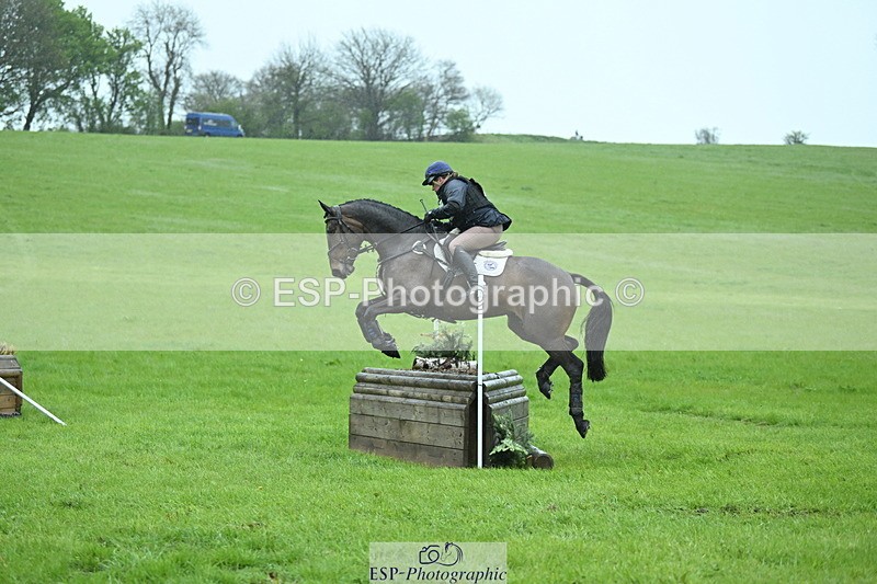 250418-134916-04513 - 265-Charlotte.Rowe-CELTIC.CROSS