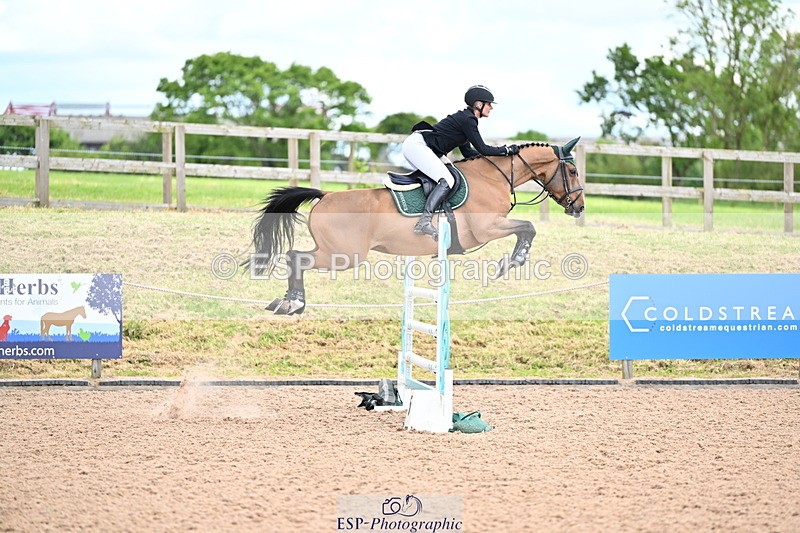 240608A-141952-02726 - Cls 5 Snr Foxhunter and 1.20m Open