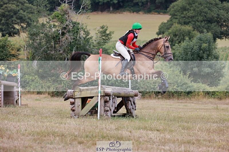 250802A-130936-04277 - A-036-Ottilie.de.Rouet-SILVERSPRINGS.CHATTERBOX