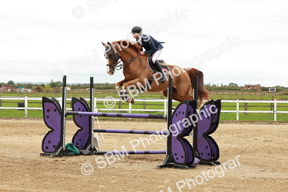 1I0A8053 - Class 5 - Senior Foxhunter 1.20m