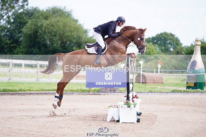 240803A-150028-08754 - Cls 32 National 1.30m Open