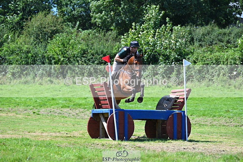 240811A-143211-04891 - 162-