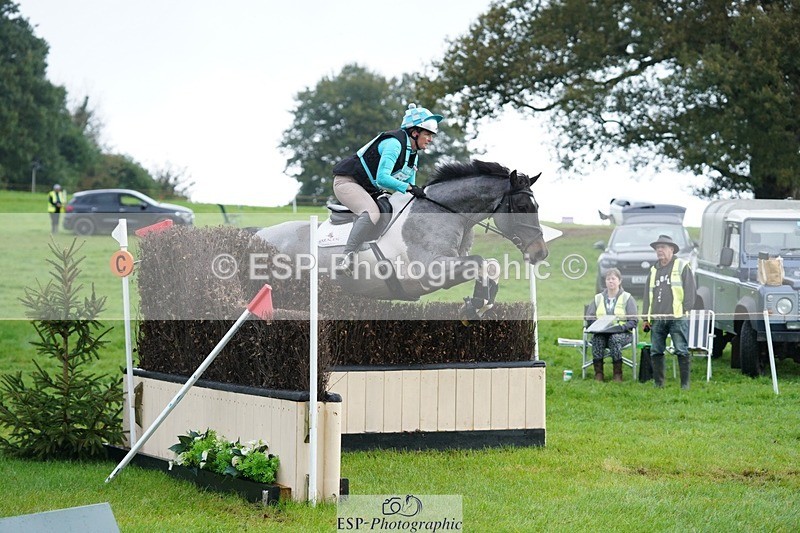 231021-101028-13695 - 622-CRAFTY.WIZARD-Heather.Urquhart-SC+XC