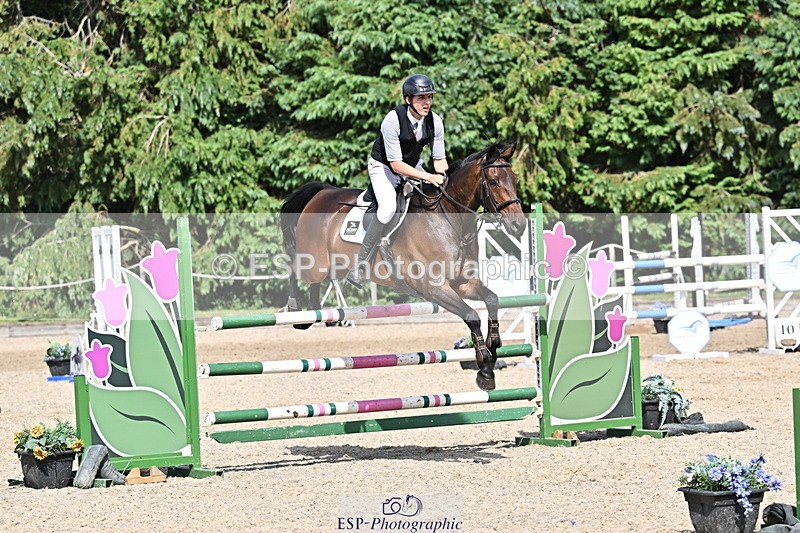 250704A-162735-12029 - Cls 23 Snr Foxhunter