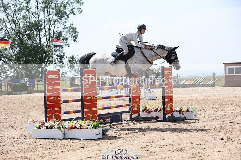 250725-142312-03277 - Cls 3 Snr Foxhunter