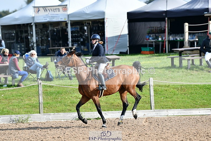 240915A-100431-08924 - Cls 25 Snr 1.20m Open