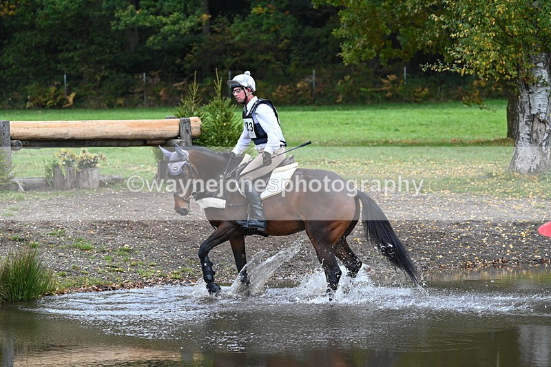 WJ7_4100 - Time 11:49 to 12:11