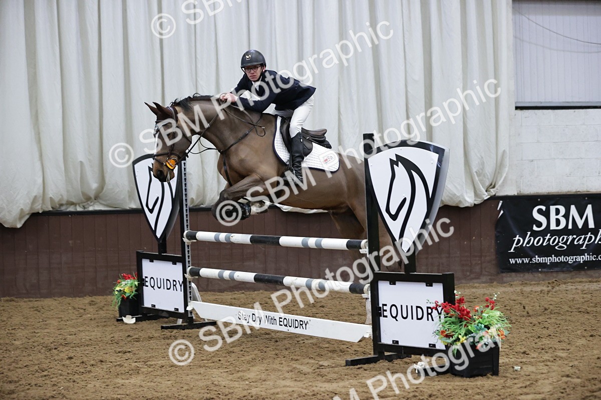 SBM_000901 - Class 3 - Nupafeed Supplements Senior Discovery/ 1m Open