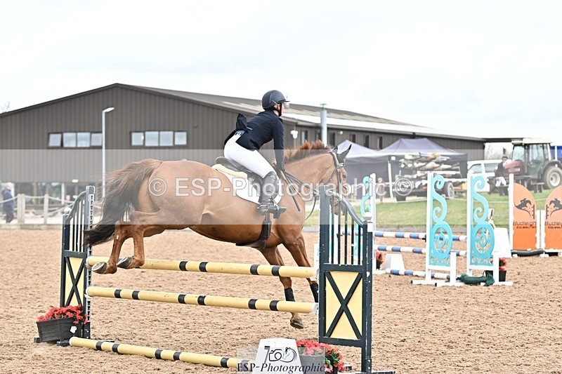 250414-111957-00453 - 90cm Round 1