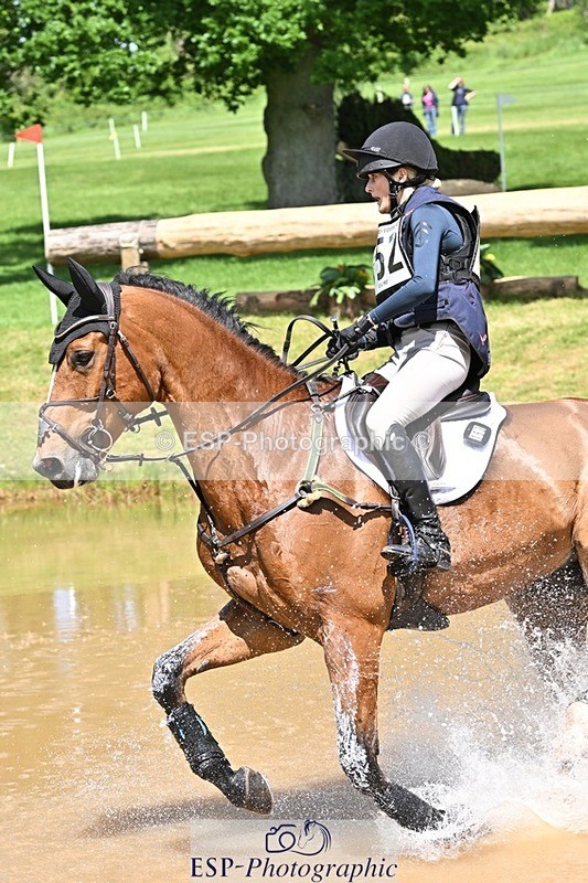 240525-133314-14465 - 152-MODRIX_DOR_VAN_DE_MISPELAERE-Annabel_Walsh