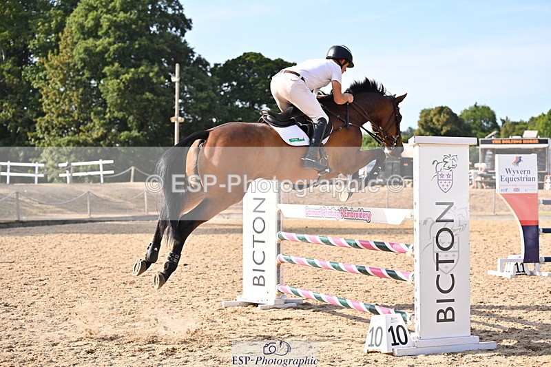 250817A-171815-05191 - Cls 24 Snr Foxhunter