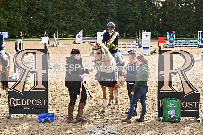 251026A-123338-24404 - 100 Presentations
