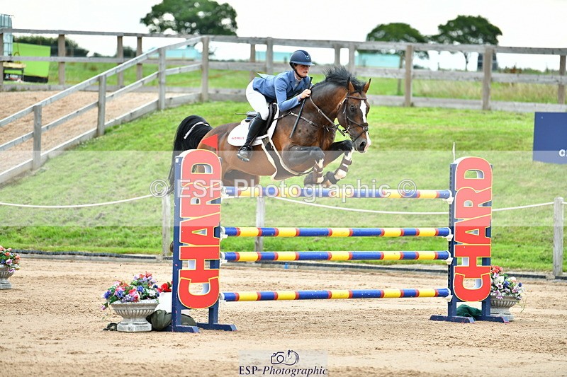 230720A-154655-04031 - Cls 9, 2 Star Big 1.40m Start to break