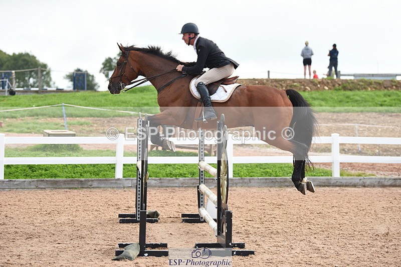 230902A-124316-01098 - Cls 9 1.10m Amateur Quali