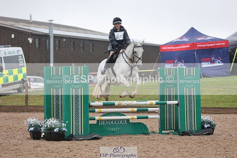 250418-132604-03990 - 213-Sharon.Routley-KNOCKDOMNEY.SILVER.GAP
