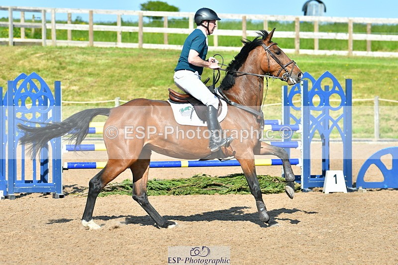 230527A-170607-05485 - Cls 20 Chard 1.10m Speed Derby