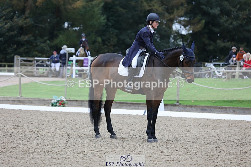 241024-141348-03803 - 159-Eva.Carse-HIDDEN.ECLIPSE