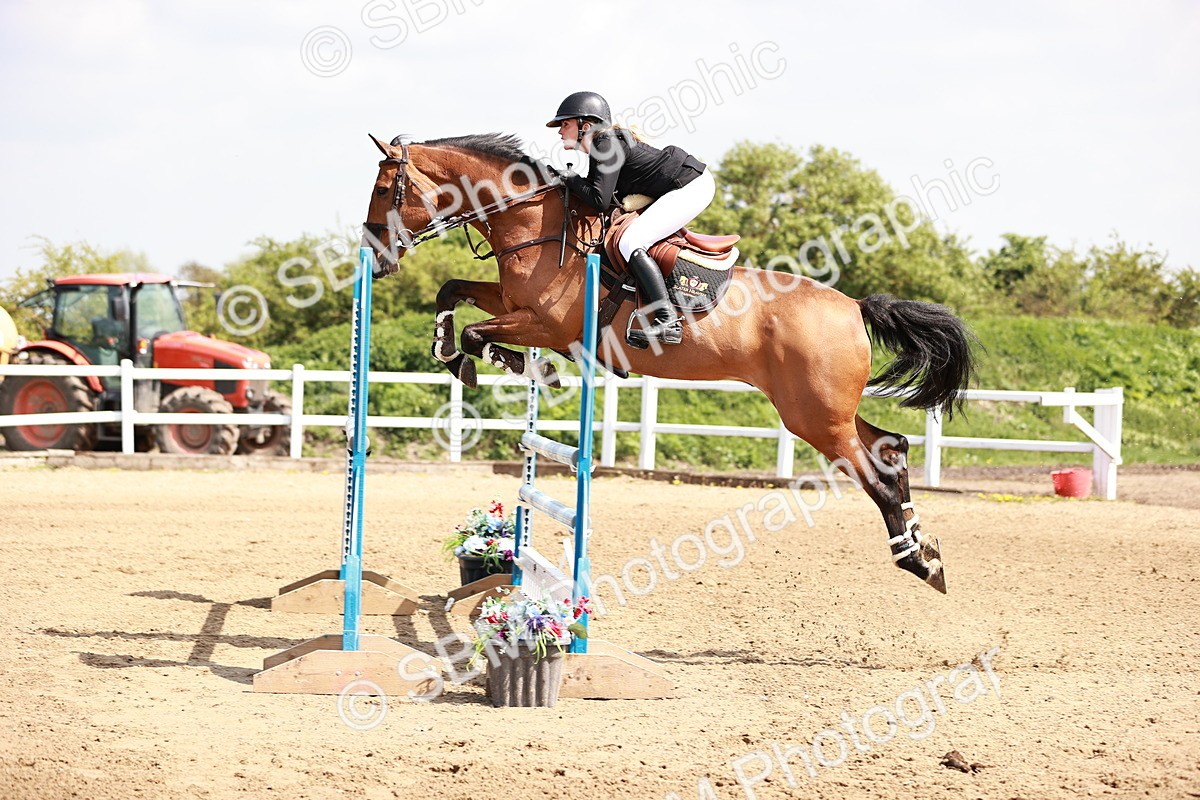  - Class 24 - Senior Newcomers - 1.10m