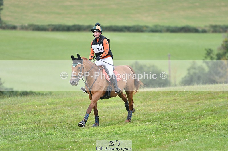 240804-163900-17459 - 620-Alana_Shapland-FOREVER_AUTUMN_DS