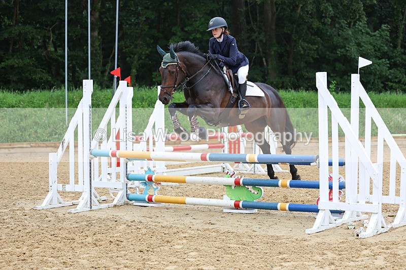 3E7A5368 - Class 4: Senior British Novice/90cm open