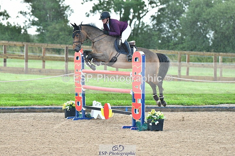 230723A-094010-10621 - Cls 4, 2 Star Small 1.30m