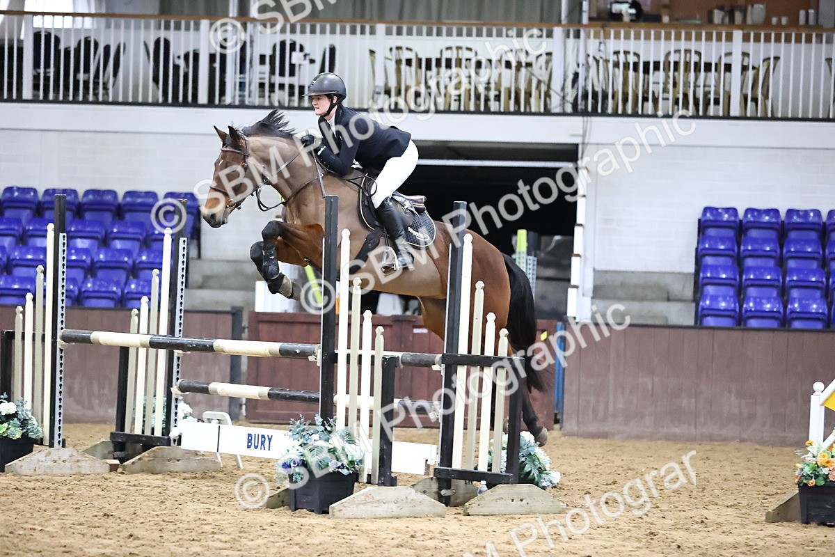 SBM_2331 - Class 8 - Nupafeed Supplements Senior Discovery/ 1m Open