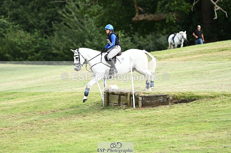 240825X-141649-34957 - 80cm XC 14.30 to 15.30