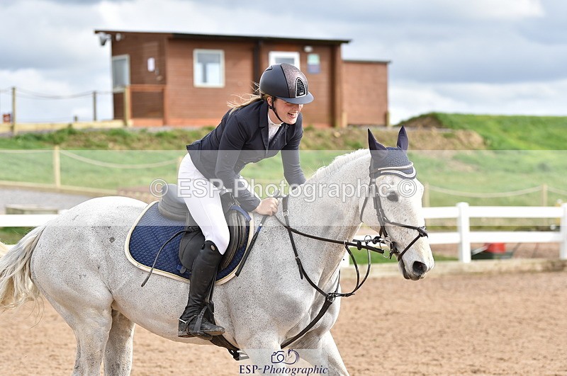 240403A-152802-00983 - Cls 5 Foxhunter and 1.20m Open