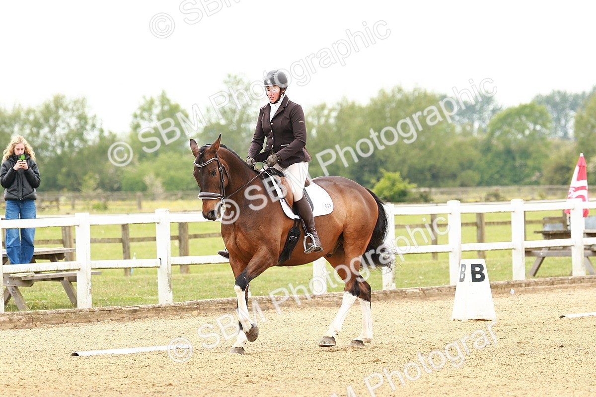 SBM_000964 - Class 6 - Novice 4