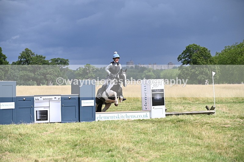 WJ6_2649 - Time at Jump 11:06 to 11:40