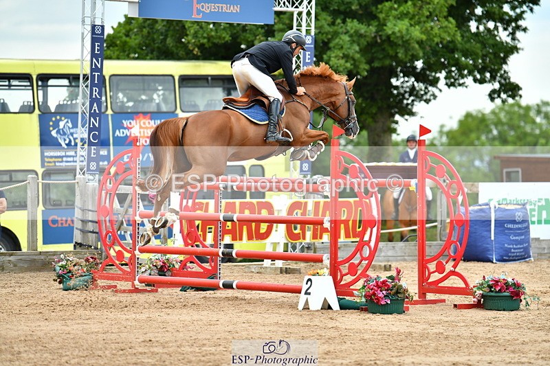 230720A-151342-03763 - Cls 9, 2 Star Big 1.40m Start to break